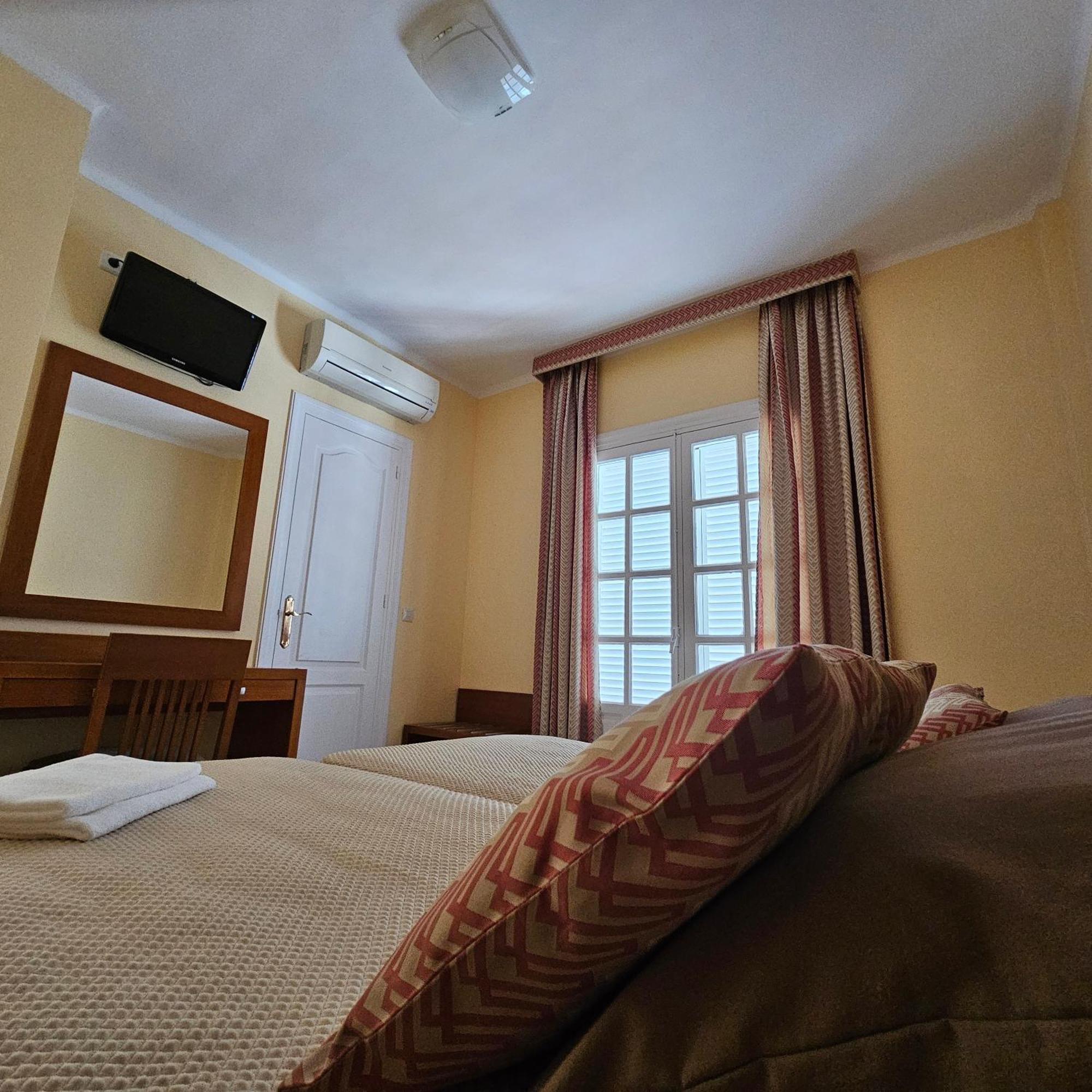 Marazul By Fitzgeralds Hotel Nerja